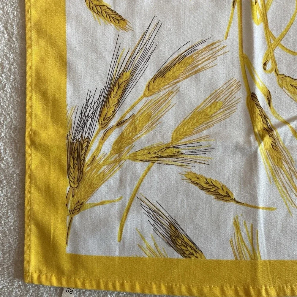 Vintage Country Farm House Style 100 Percent Cotton Tea  Towel 26 /20